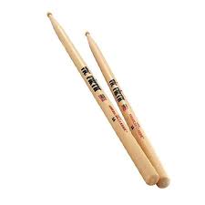 VIC FIRTH 5A -- барабанные палочки 5A с деревянным наконечником, материал - орех, длина 16", диаметр